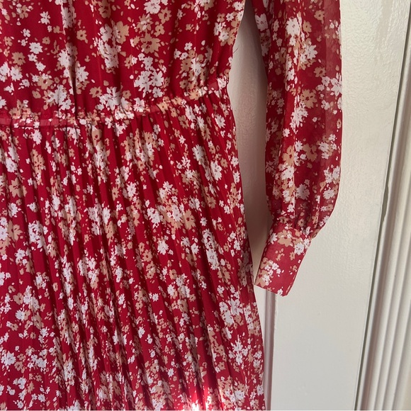 Indigo Rose Long Sleeve Pleated Maxi Dress Red Floral Print - Picture 7 of 8